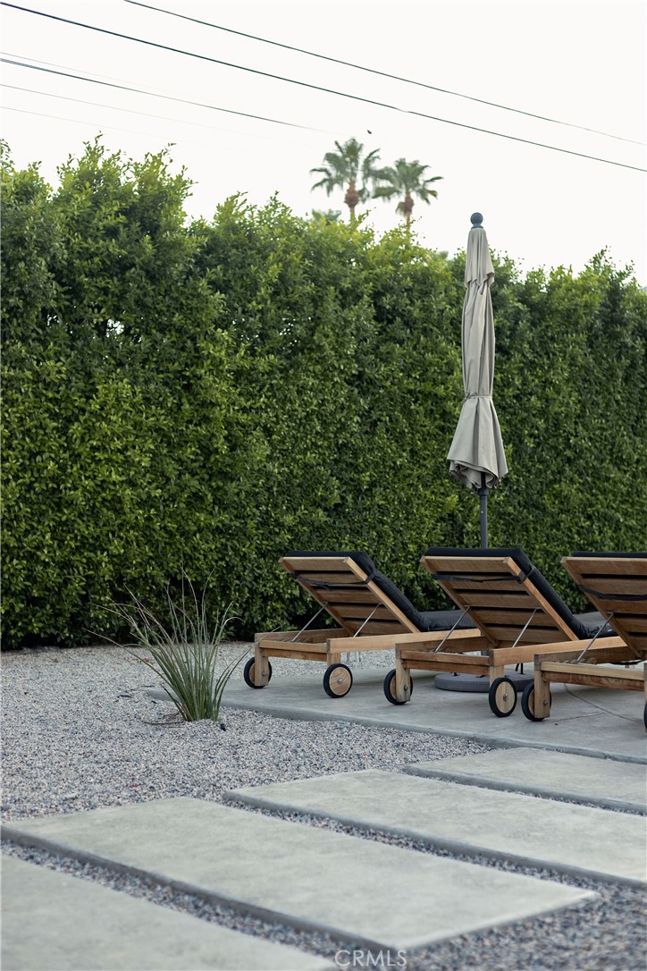 2079 2079 Paseo Roseta