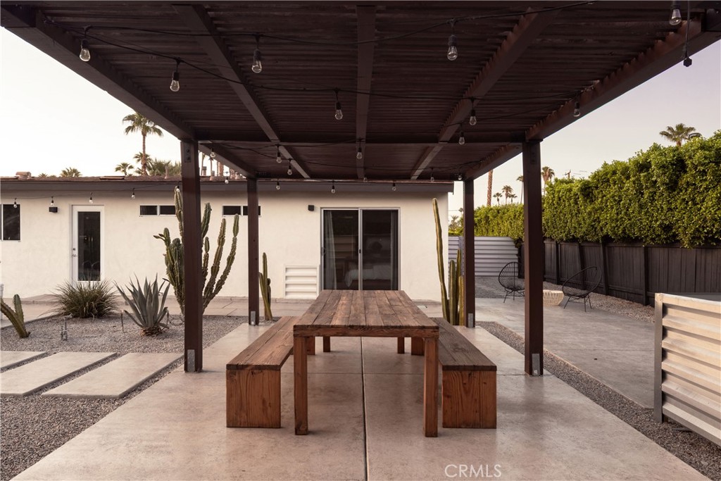 2079 2079 Paseo Roseta