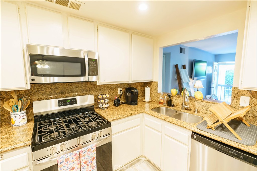 10340 E Briar Oaks B