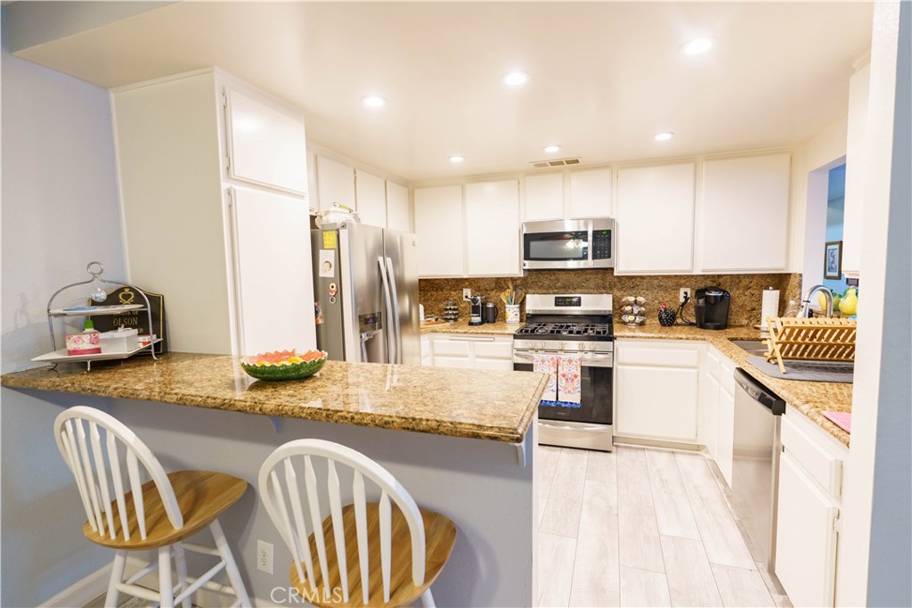 10340 E Briar Oaks B