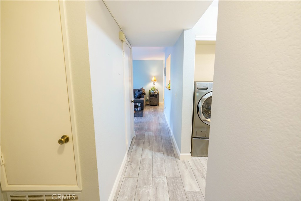 10340 E Briar Oaks B