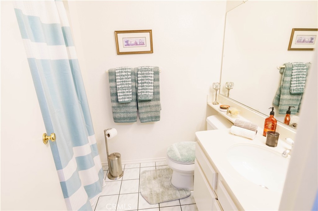 10340 E Briar Oaks B