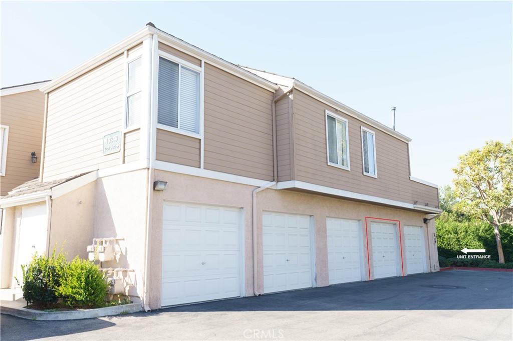 10340 E Briar Oaks B