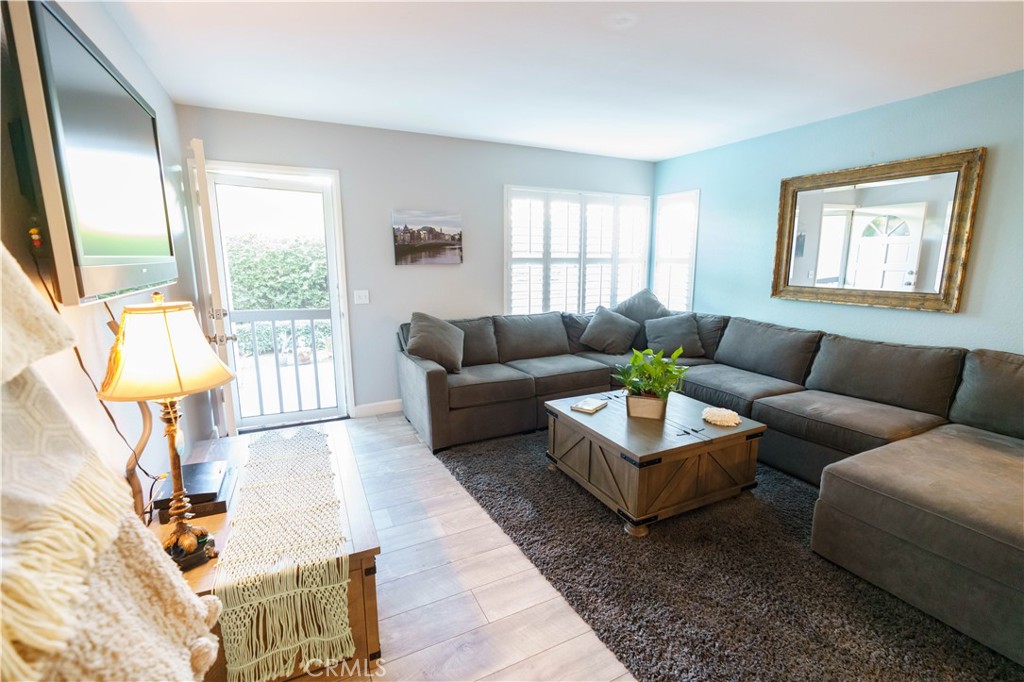 10340 E Briar Oaks B