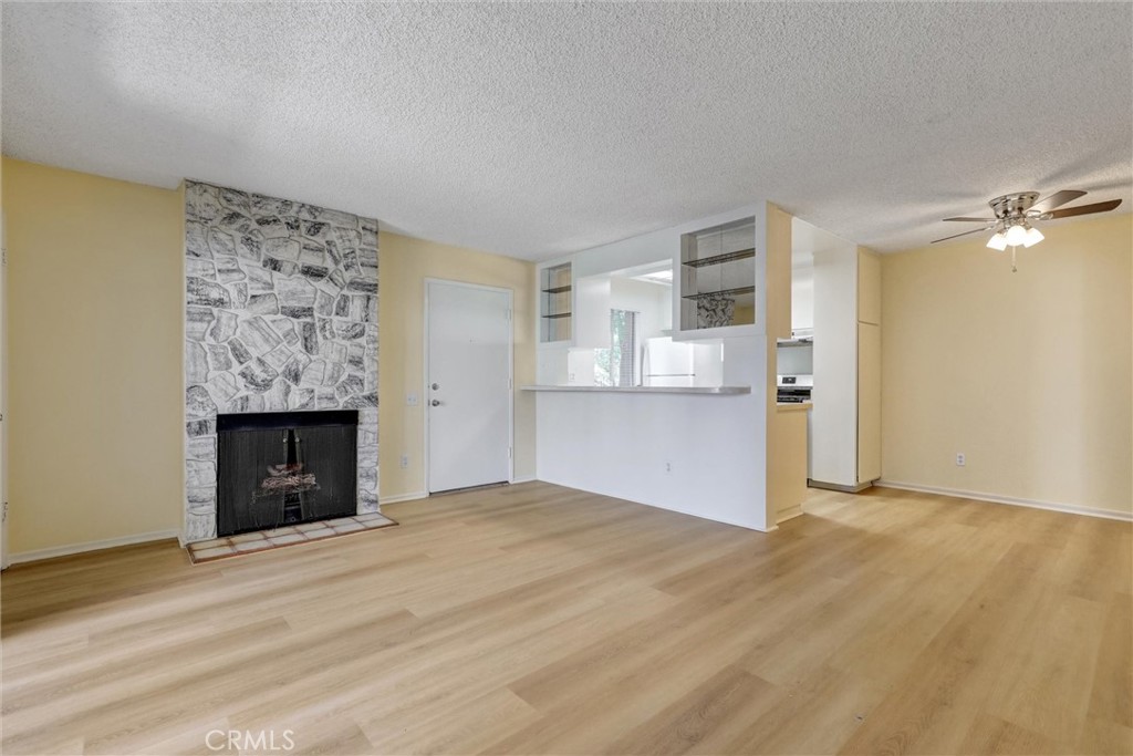 2813 S Fairview Street G