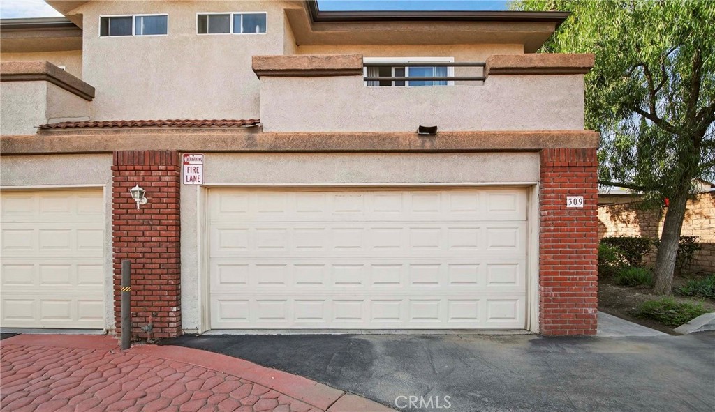 1215 N San Gabriel 309