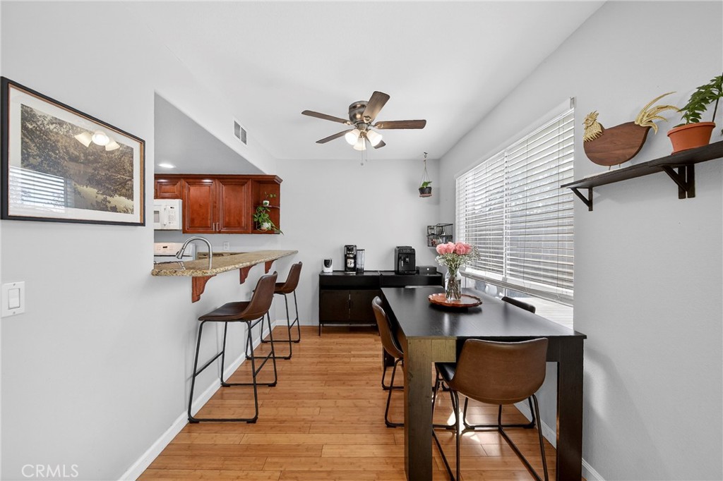 1215 N San Gabriel 309