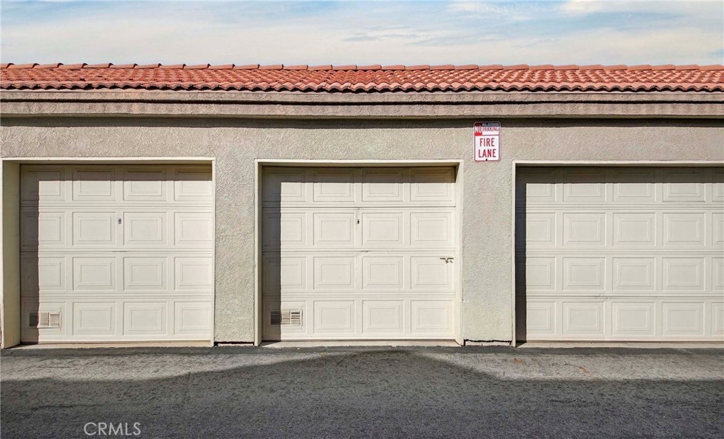 1215 N San Gabriel 309