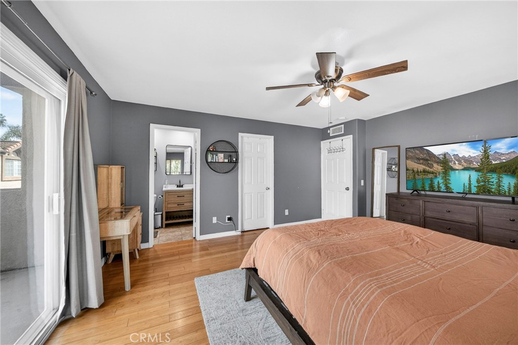1215 N San Gabriel 309