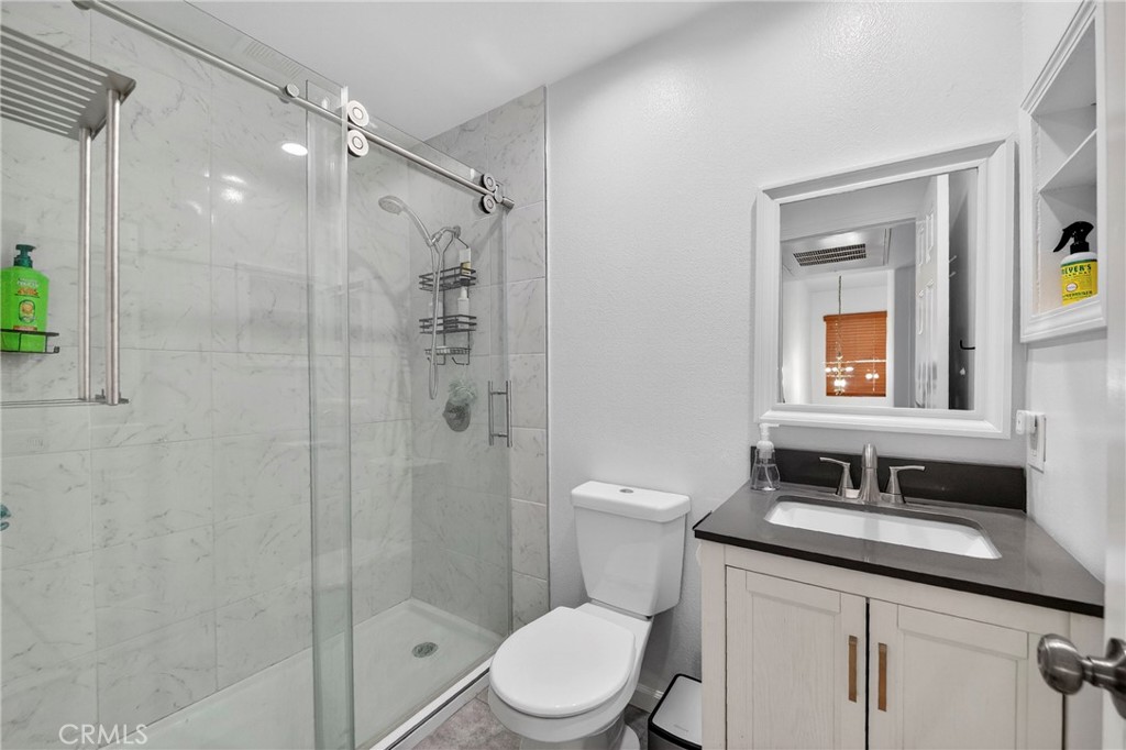 1215 N San Gabriel 309