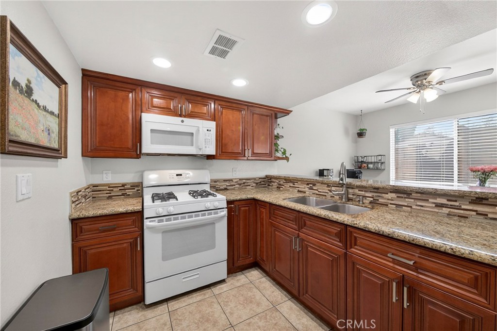 1215 N San Gabriel 309