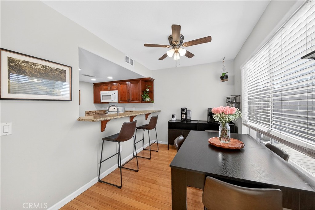 1215 N San Gabriel 309