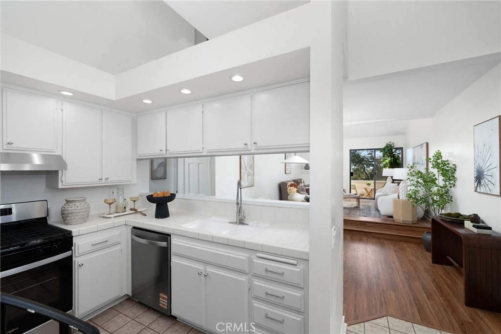 17202 Corbina Ln 202