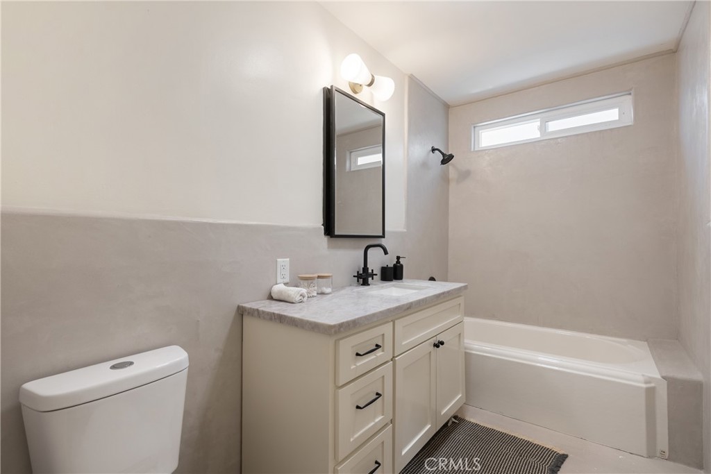 2014 W 84th Street