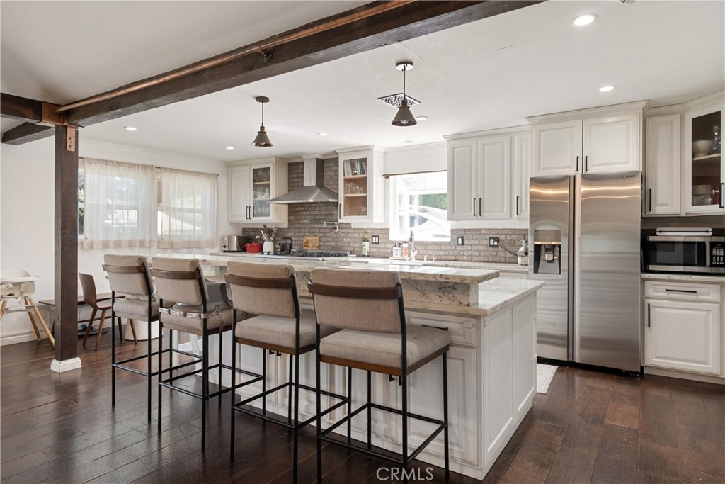 3791 Multiview Drive