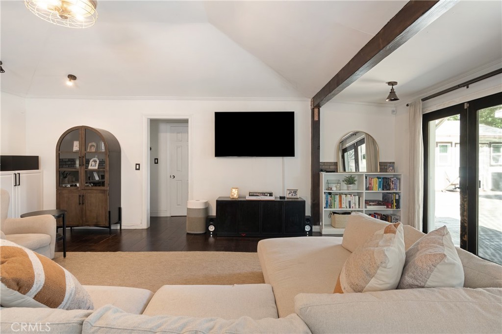 3791 Multiview Drive