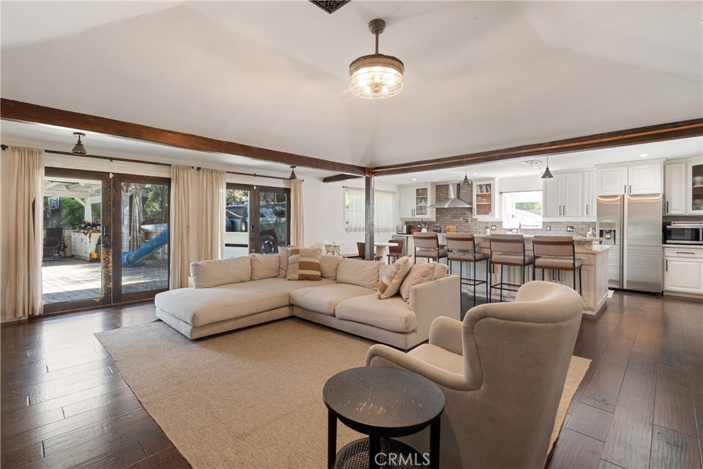 3791 Multiview Drive