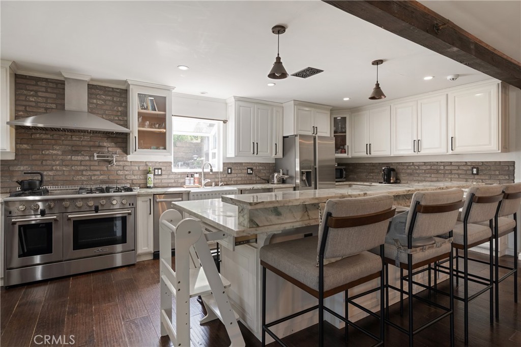 3791 Multiview Drive