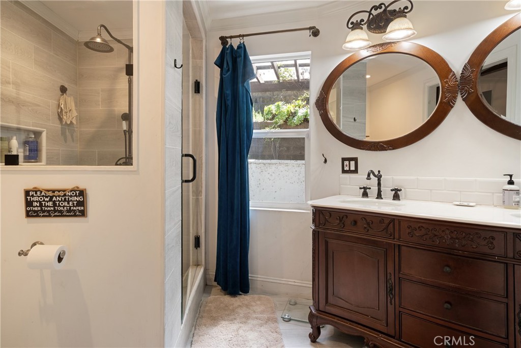 3791 Multiview Drive