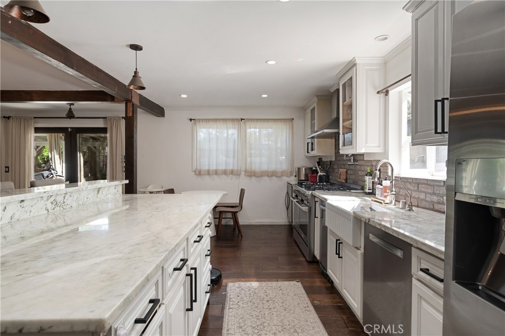 3791 Multiview Drive