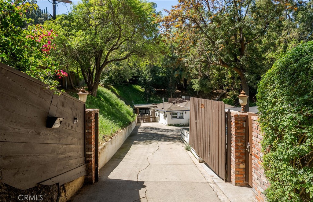 3791 Multiview Drive