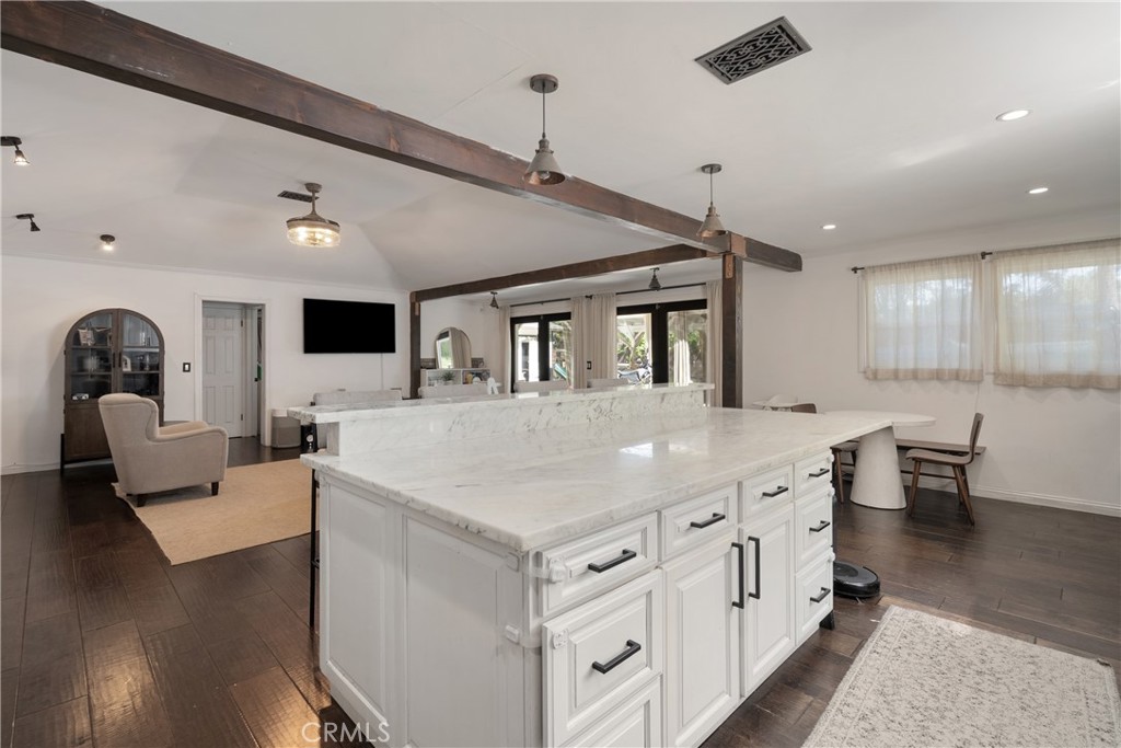 3791 Multiview Drive