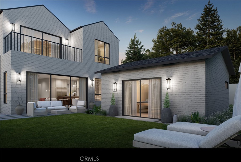3565 Greenwood