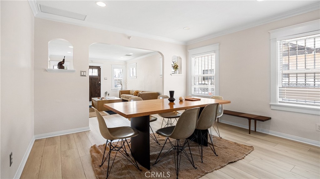1849 W 38th Street