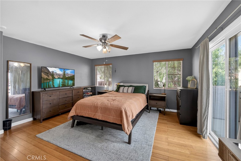 1215 N San Gabriel