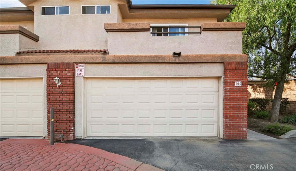 1215 N San Gabriel