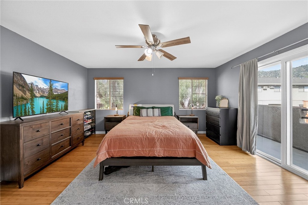 1215 N San Gabriel