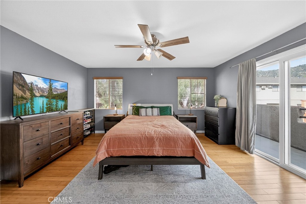 1215 N San Gabriel