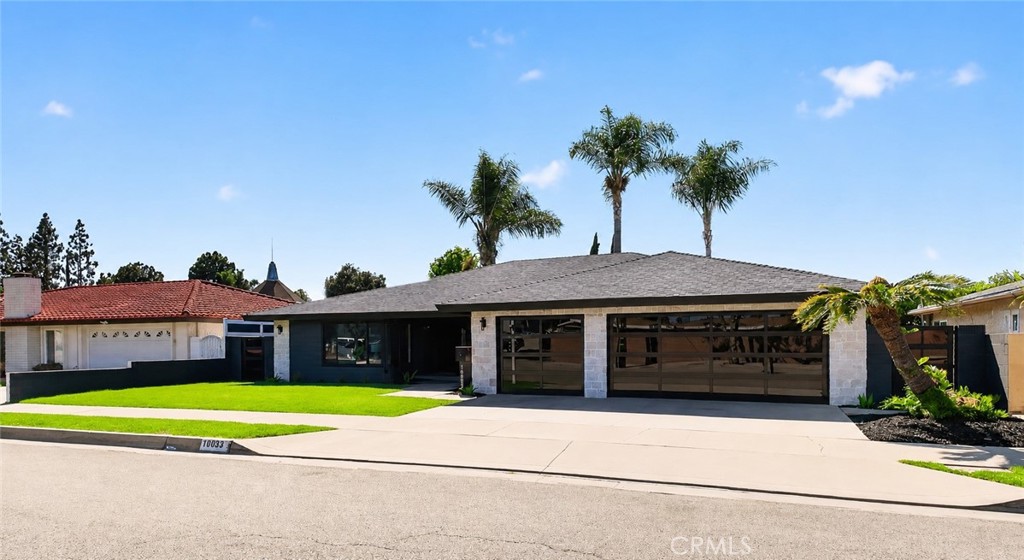 10033 Brookshire