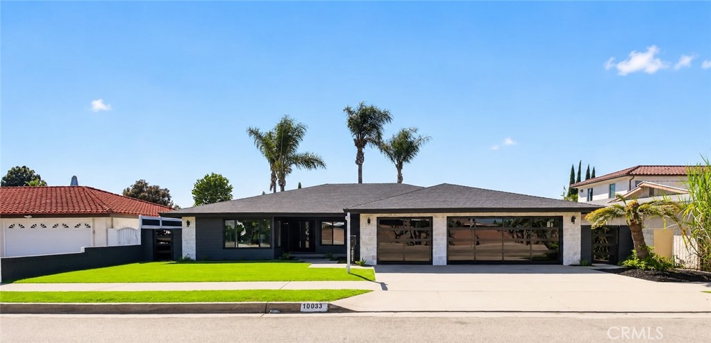 10033 Brookshire