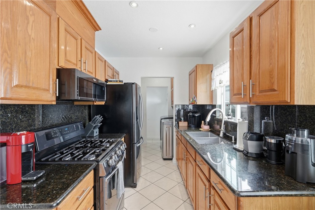 1785 W 36th