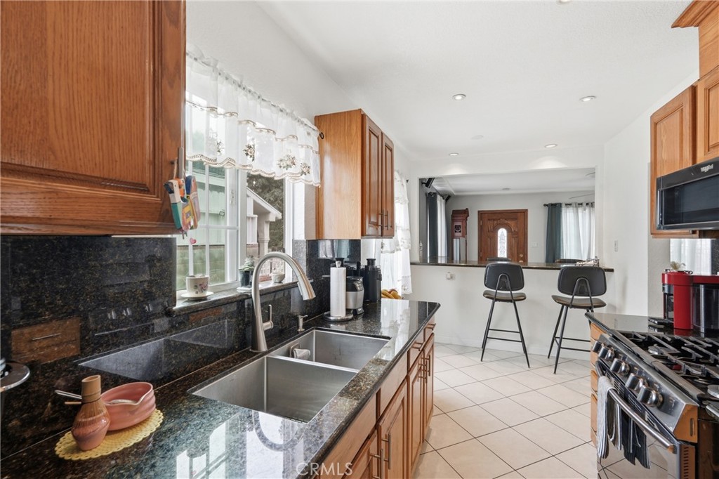 1785 W 36th