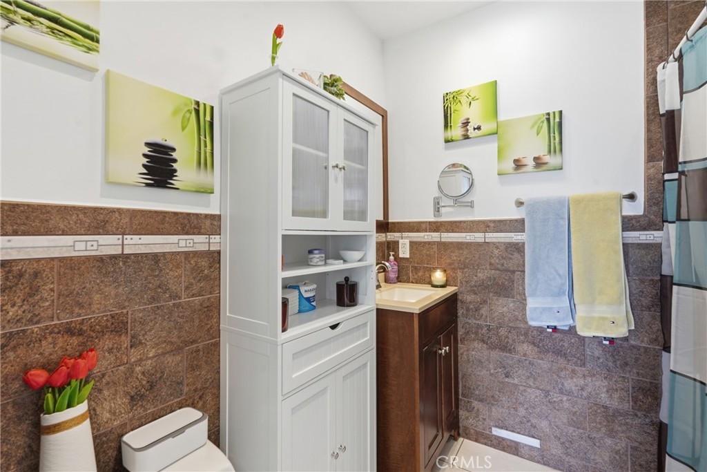 1785 W 36th