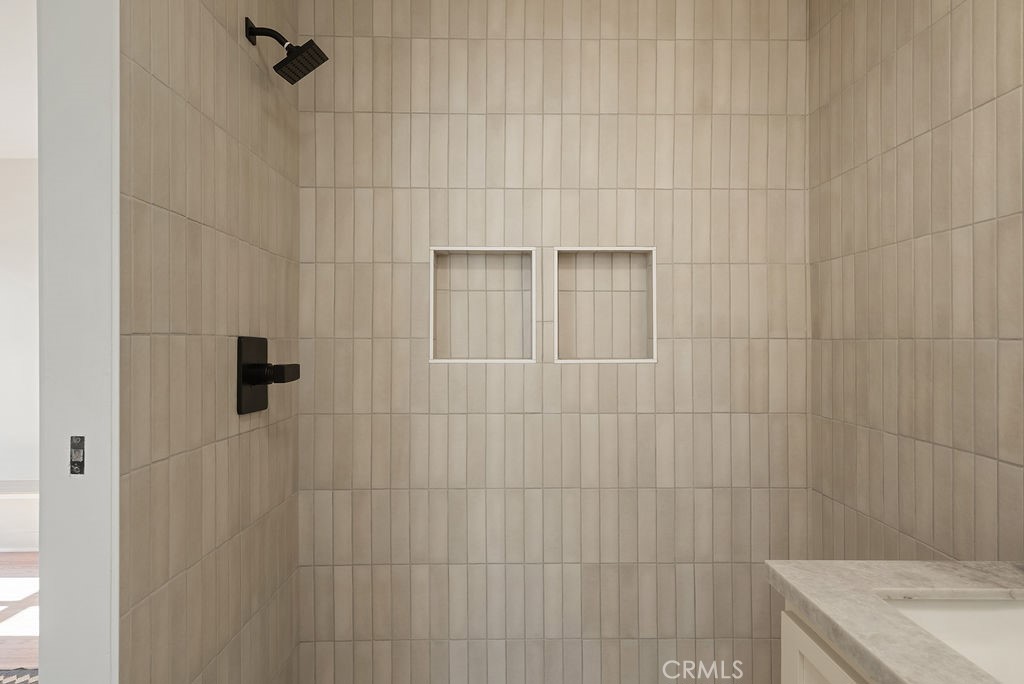 2014 W 84th Street