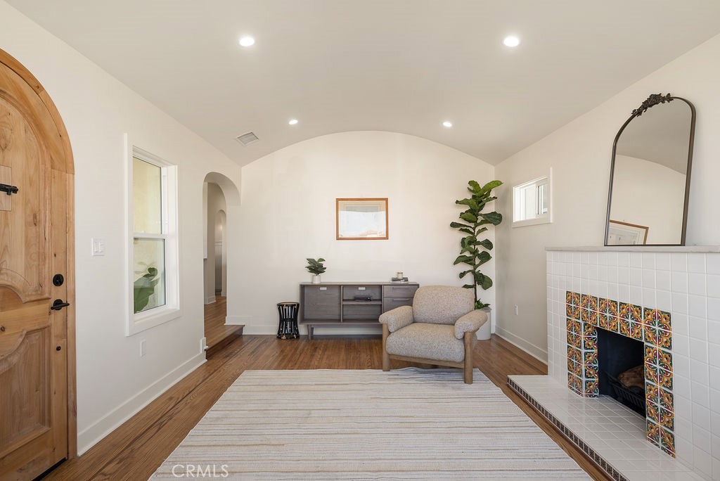 2014 W 84th Street