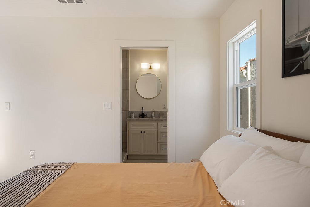 2014 W 84th Street