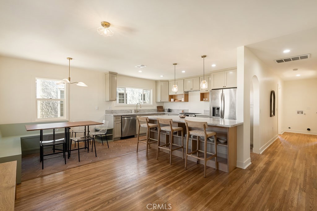 2014 W 84th Street