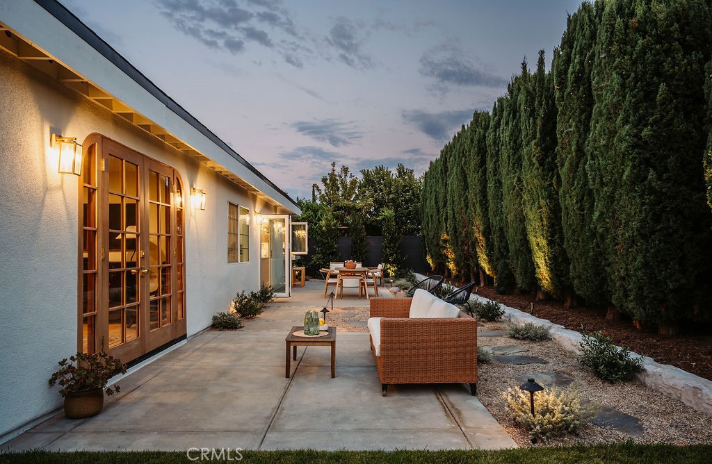 1081 Tulare