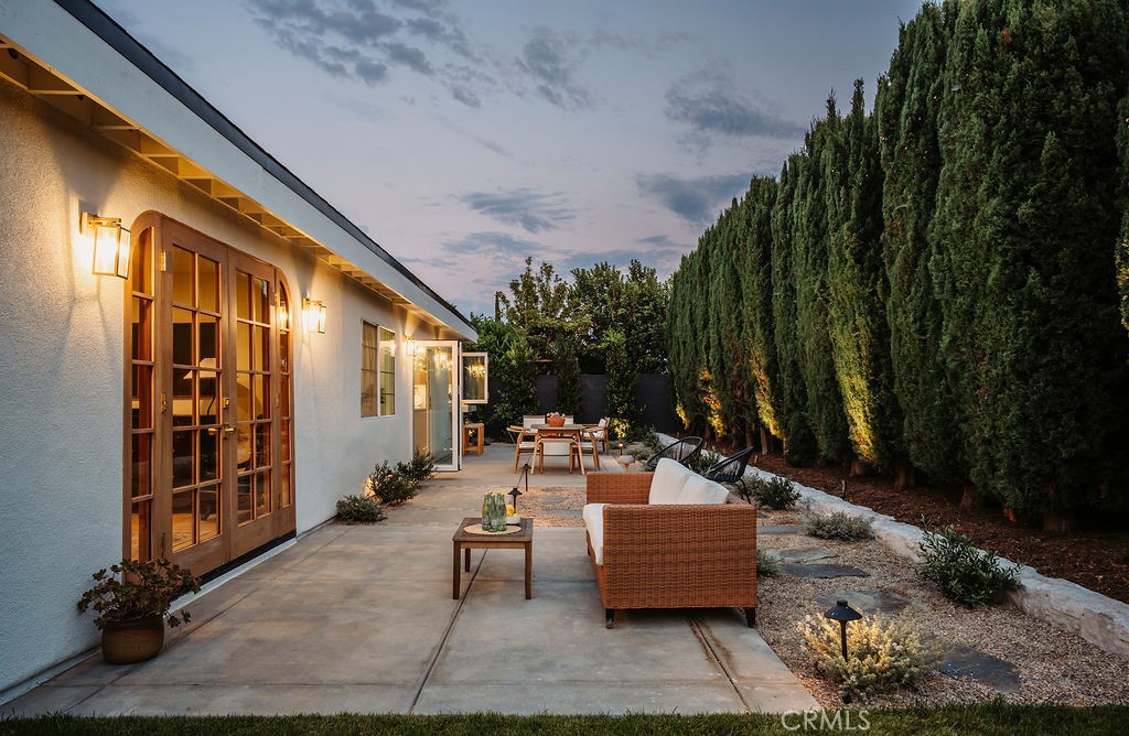 1081 Tulare