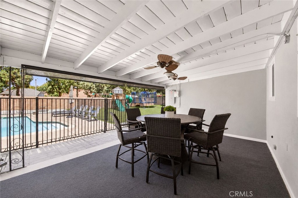 3837 Shelter Grove