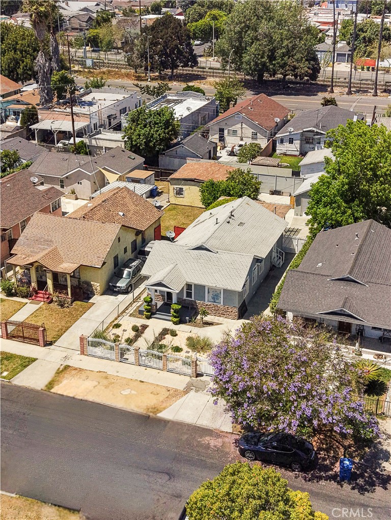 1849 W 38th Street