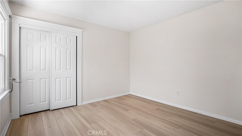 1849 W 38th Street