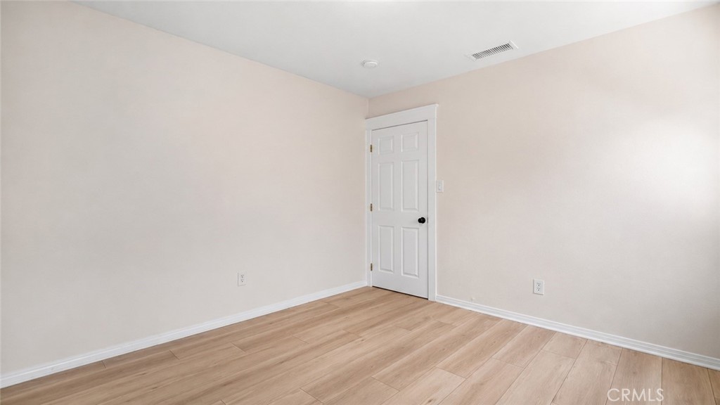 1849 W 38th Street