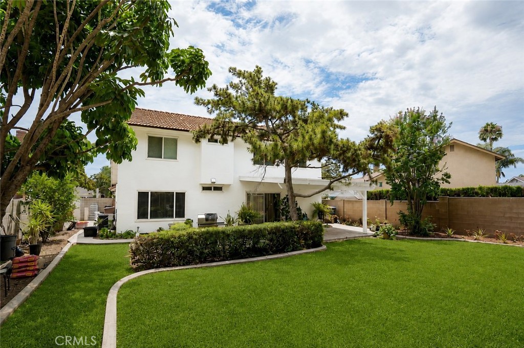 1881 N Garland Lane