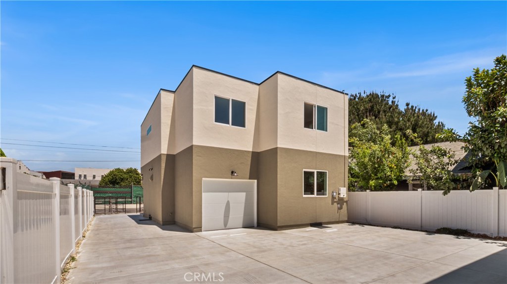 3038 Casitas Avenue