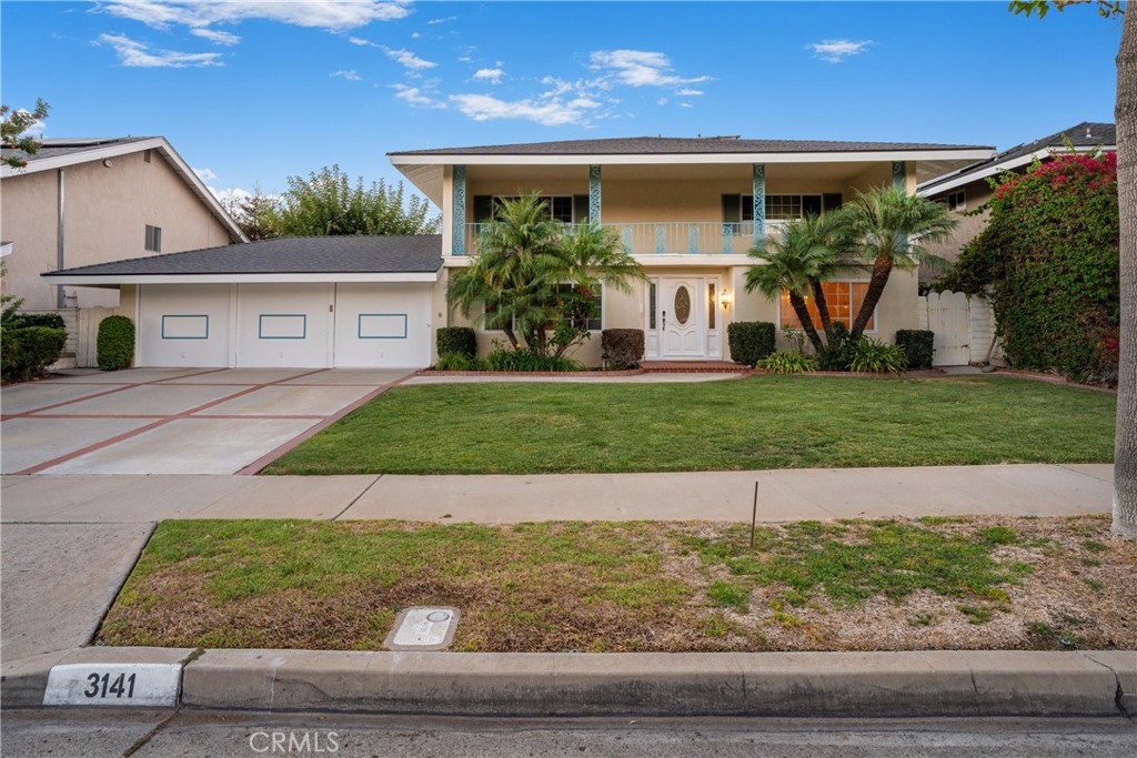 3141 E Palmyra Avenue